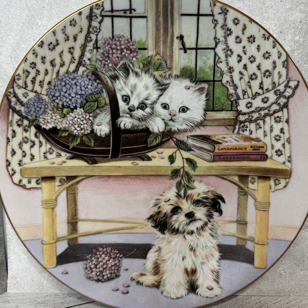 Hamilton Collection Kitties & Puppy Collector's Plate: Mixed Company by P Cooper